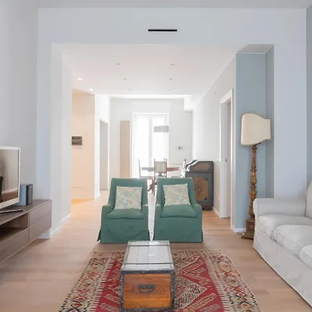 Seven Host Apartment Milan